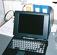 ���Ѥ�������ԥ塼���μ̿�