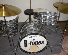 �h�����X