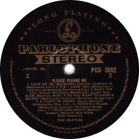 PLEASE PLEASE ME gold STEREO 2