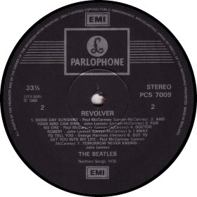 REVOLVER two marks STEREO 2