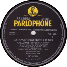 SGT.PEPPER'S LONELY HEARTS CLUB BAND yellow STEREO 1