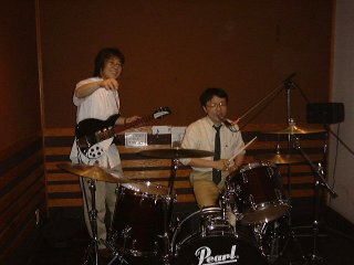 �W�����L���ƃ����S�{�{