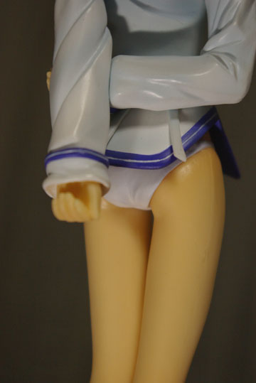 パンツを後ろから