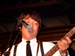 B-tones