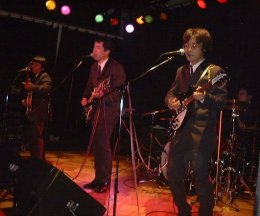 B-tones̎ʐ^